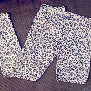 Miley Cyrus Silver/Grey Leopard Print Leggings
